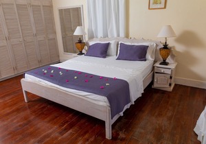 Beachfront 2 bedroom apt. No. 2 right one the white sand beach of Silver Sands