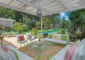 Beachfront Bliss Getaway with Pool - Nelson Gay (8 bed)
