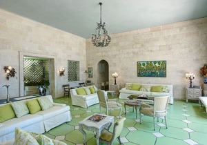 Beachfront Bliss Getaway with Pool - Nelson Gay