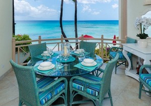 Beachfront Bliss with Spa Pool - Reeds House 9