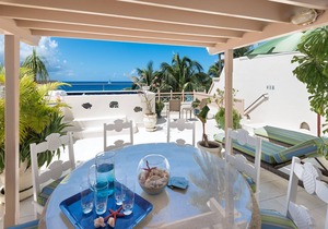 Beachfront Rooftop Penthouse with Plunge Pool - Reeds House 1