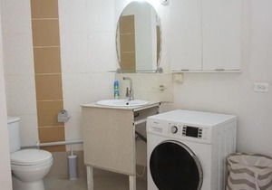 Breezy LR GND Floor Apt Higher Heights, Barbados
