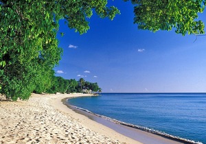 *FREE CAR* Luxury 4 Bedroom Beach Front Villa With Private Pool and Staff