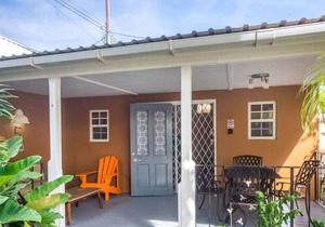 Heart of St. Lawrence Gap, | 8-min Walk to Beach