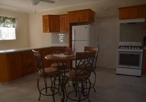 IXORAS BEACH APARTMENTS (2 bedrooms)