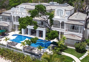 Luxury Beachfront Villa - Kiko (6 bed)