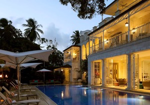 Luxury Beachfront Villa - Kiko (8 bed)