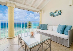 Modern Beachfront Condo with Pool - Sapphire 517