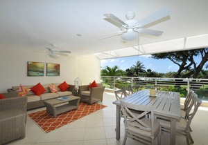 Palm Beach 204 in Hastings by Personal Villas - Ideal for Families, Beautiful Pool and Beach