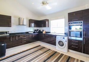 Penthouse with ocean views and pool - Lantana 4 (3 bed)