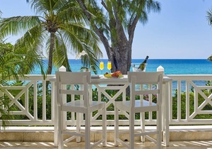 Relaxing Beachfront Home - La Paloma (4 bed)