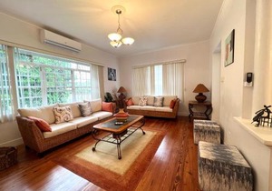 Seagaze beach house is perfect for family, a few steps to the beach