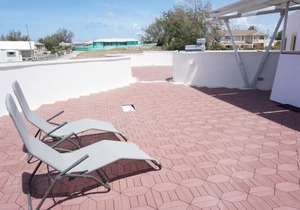 Self contained apartment with private kitchen Higher Heights, Barbados