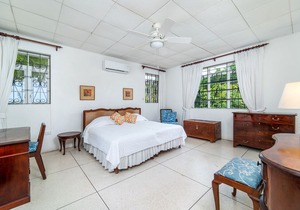 Traditional Beachfront Style - Clearwater
