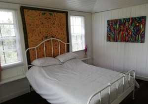 Tree tops two bedroom cottage