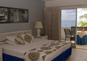 Tropical Sunset Beach Apartment Hotel