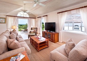 Westmoreland Villa with Pool & Golf Views - Coral Blu