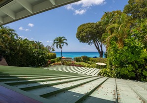 ZenBreak Thespina on the Beach is a unique and beautiful beachfront villa on the West Coast