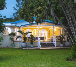 Stylish Villa Acre Of Gardens Beach 