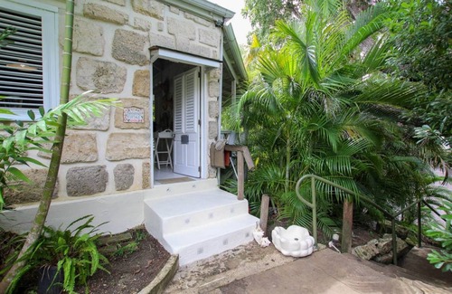 Merlin Bay House | 139 m² House ∙ 2 bedrooms ∙ 4 guests
