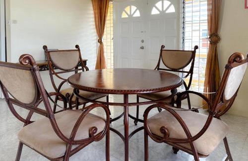 Prospect Apartment | 2 Bed Apartment, great location