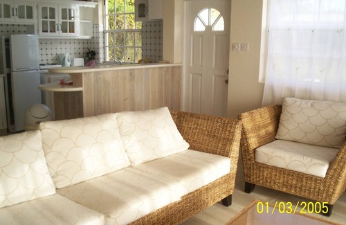 Mullins Apartment | 4 Bedroom Luxury Penthouse , Up to 8 Guests with pool and sea view
