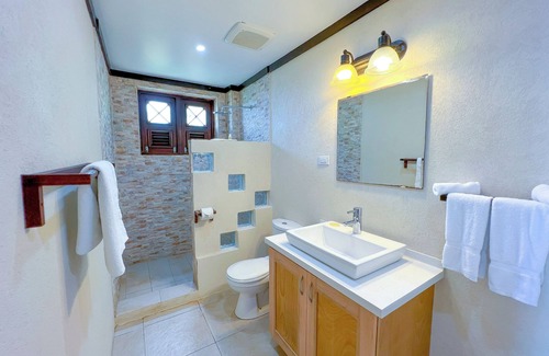 Windy Hill House | A secluded 10 room hotel located on the East Coast of the Island of Barbados.