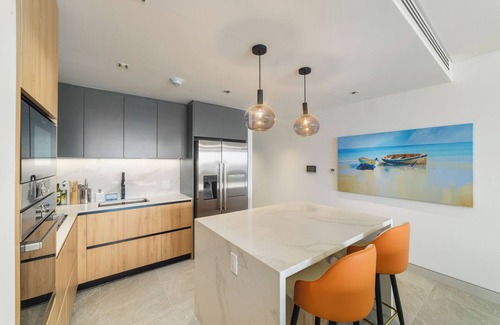Brighton Condo | Allure 502. A stunning 2 Bedroom Beachfront Condo nwith Breathtaking Ocean Views