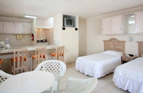 Silver Sands Apartment | Apartment ∙ 10 guests