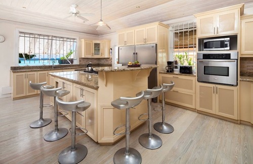 Worthing House | Arcadia by Blue Sky Luxury
