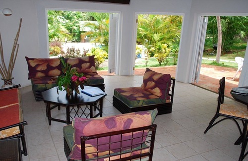 Gibbs Bay Villa | Ascot House Villa 3 . Sleeps 4 person's