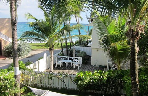Silver Sands Apartment | Beachfront Studio on upper floor at the Inchcape Seaside Villas estate