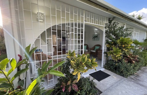 Sunset Crest Apartment | Beautiful 1 Bed Apartment on West Coast - Close to Beach