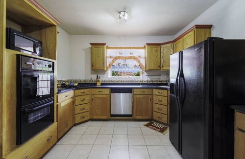 Fitts Village House | Beautiful house moments from the beach