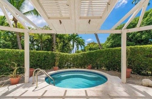 Sandy Lane Villa | Ca Limbo Summary: Nes