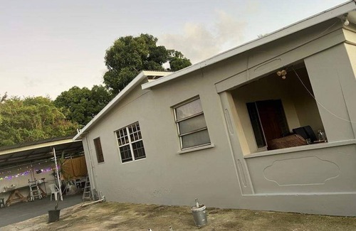 Mount Standfast Villa | Charming 2-Bed Villa in The Garden