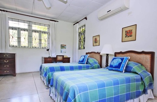 Gibbs Bay Villa | Clearwater in Gibbes, St Peter by Personal Villas - Spacious Villa located at Gibbes Beach