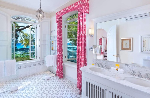 Merlin Bay Villa | Crystal Springs (5/10 Rooms)