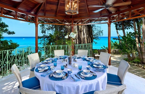 Merlin Bay Villa | Crystal Springs (9/10 Rooms)