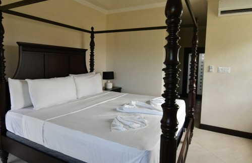 Folkestone Villa | Elegant Family House on Barbados West Coast