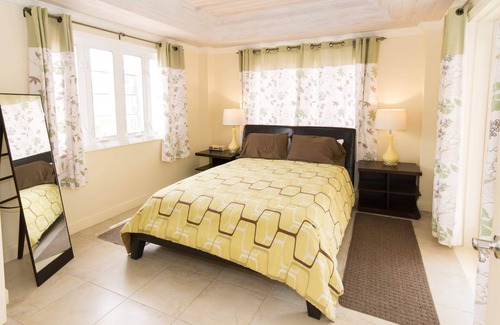St. Lawrence Gap Condo | Executive One Bedroom Condo W/Pool