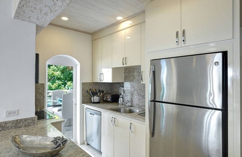 Porters Condo | Glitter Bay 201, Eternity by Fantasia Villas