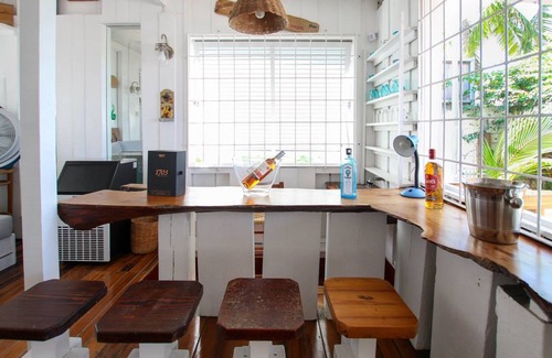 Reeds Bay House | House ∙ 3 bedrooms ∙ 6 guests