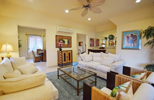 Marine Gardens House | House ∙ 5 bedrooms ∙ 10 guests