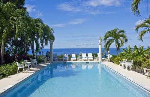 Holder's Hill Villa | Impressive 4 bedroom villa with large private pool