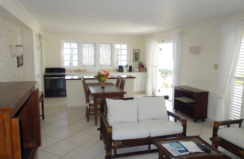 Silver Sands Apartment | Inchcape Seaside Villas 1 bedroom De Luxe Apartment A
