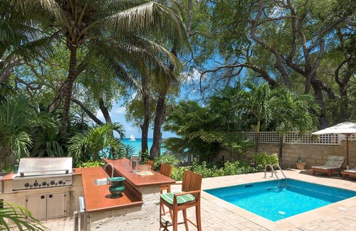 Gibbs Bay Villa | Latitude Luxury villa