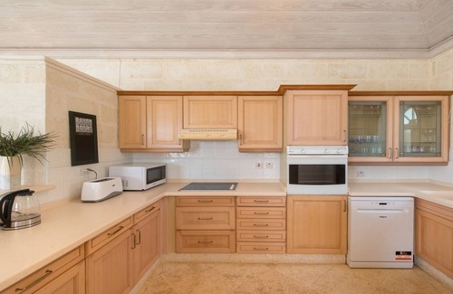 Westmoreland House | Lovely 3 Bedroom Royal Westmoreland Rental With Access To The Estate Facilities