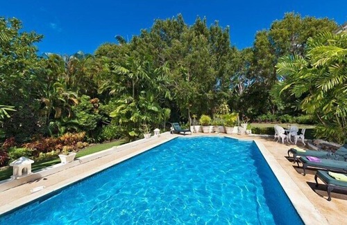 Sandy Lane Villa | Luxury Villa on Exclusive Sandy Lane Estate - World Class Beach Facilities