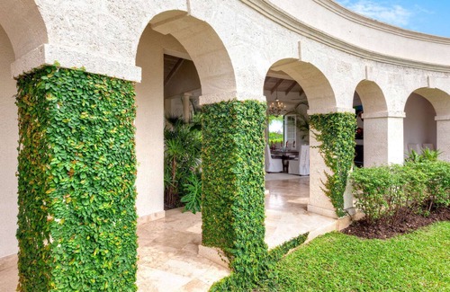 Weston Villa | Marsh Mellow Luxury villa